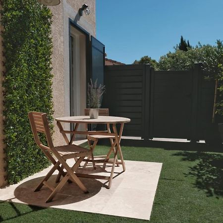 Studio Renove Avec Belle Terrasse เอ็ก-ซอง-โพรวองซ์ ภายนอก รูปภาพ